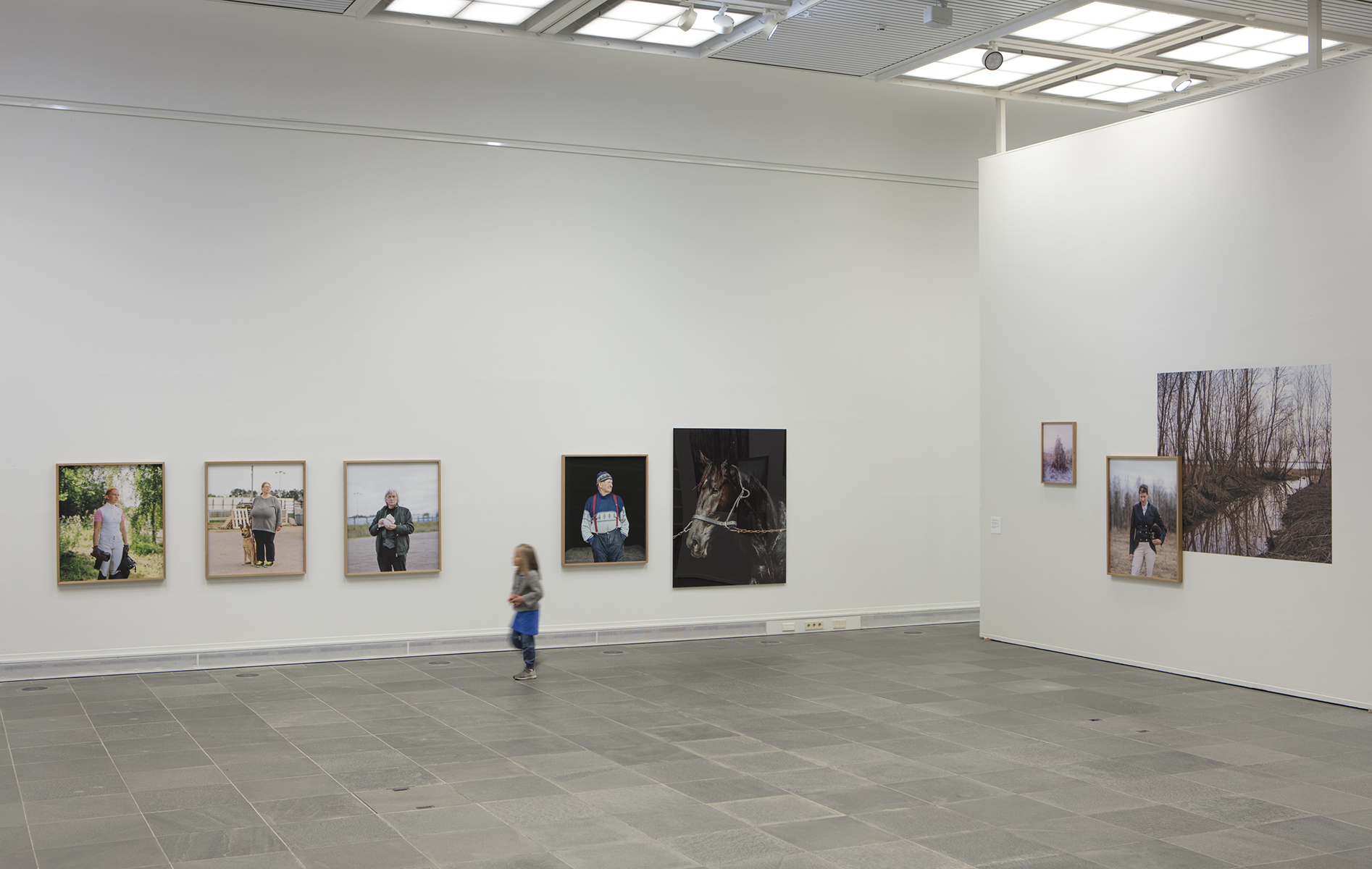 Exhibition view at Oulu Art Museum 2019 — Äimärautio